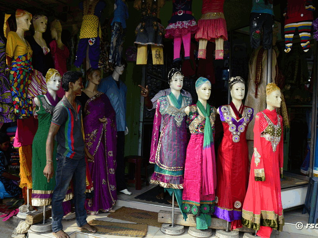 Saris in Jaffna